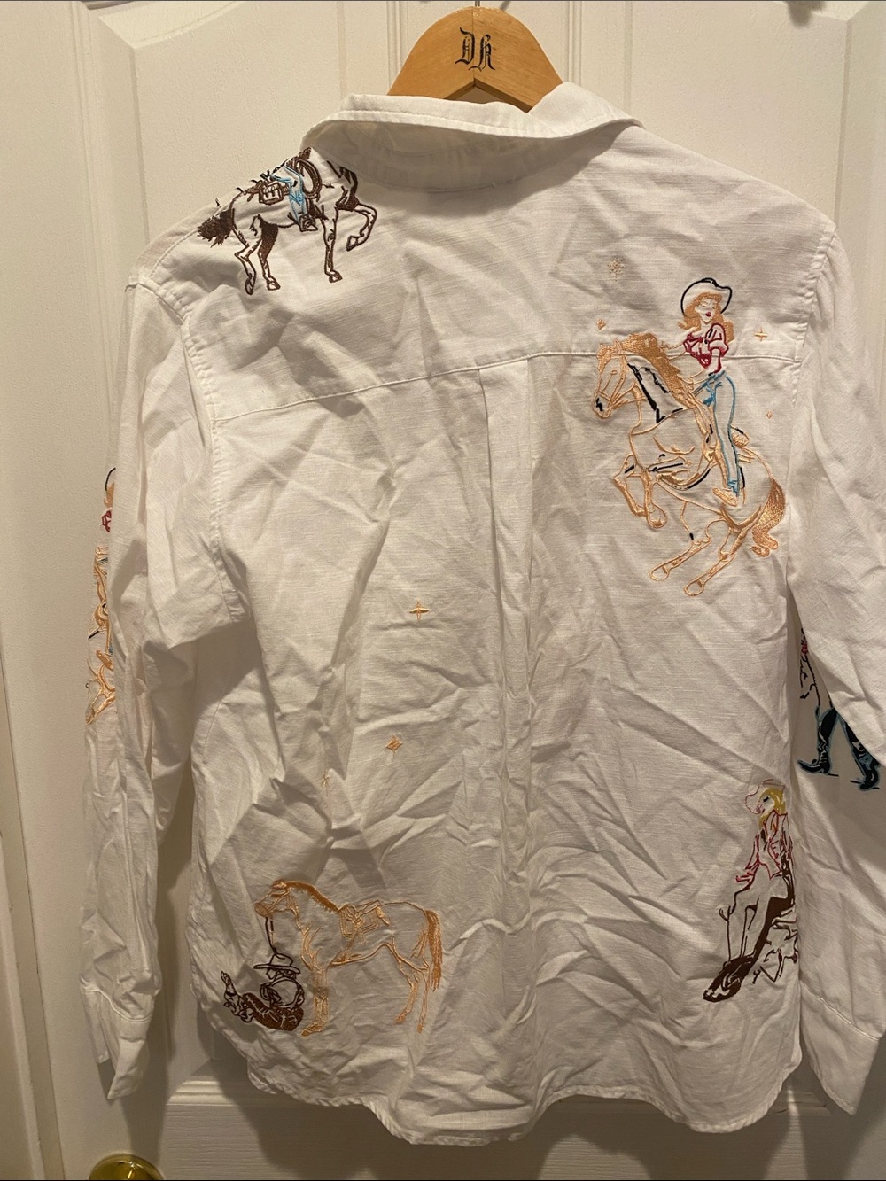 Blue B Collection cowgirl embroidered shirt-medium - Picture 4 of 9